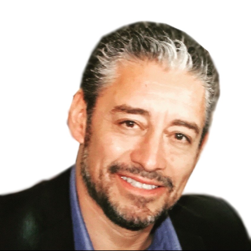 Lic. Enrique Rueda
